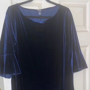 Beautiful velvet like dress